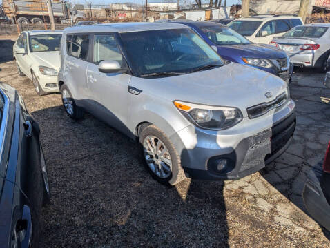 2018 Kia Soul +