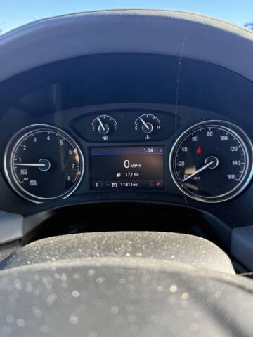 2023 Buick Enclave Essence