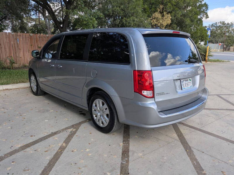 2017 Dodge Grand Caravan SE