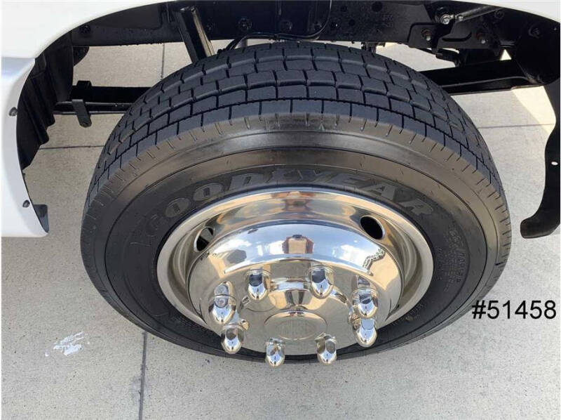 2023 Chevrolet Silverado 5500HD