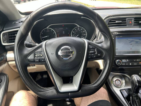 2017 Nissan Maxima Platinum