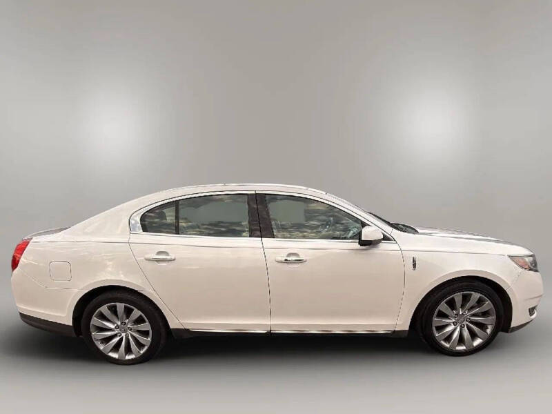 2013 Lincoln MKS