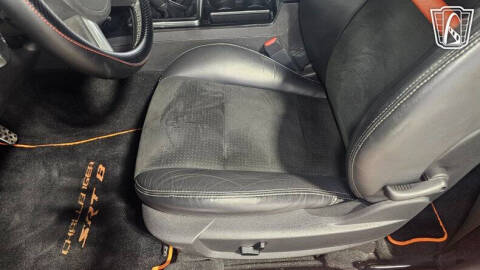 2009 Dodge Challenger SRT8