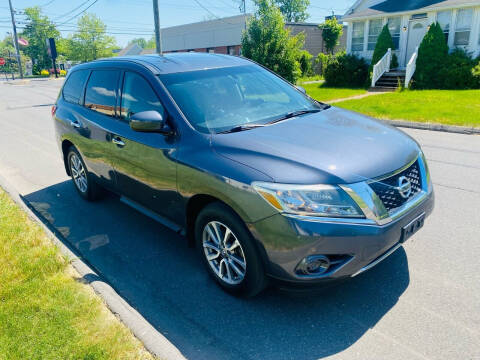 2013 Nissan Pathfinder for sale at Kensington Family Auto in Berlin CT
