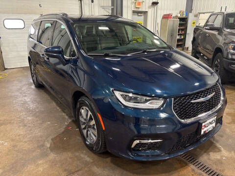 2021 Chrysler Pacifica Hybrid Touring L