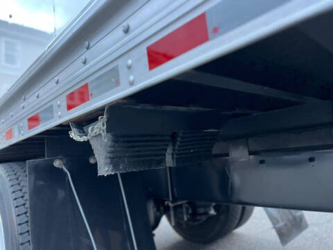 2020 Freightliner M2 106