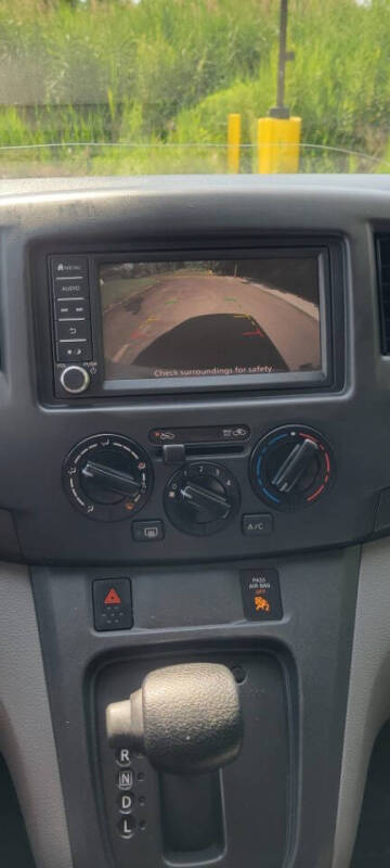 2020 Nissan NV200 SV