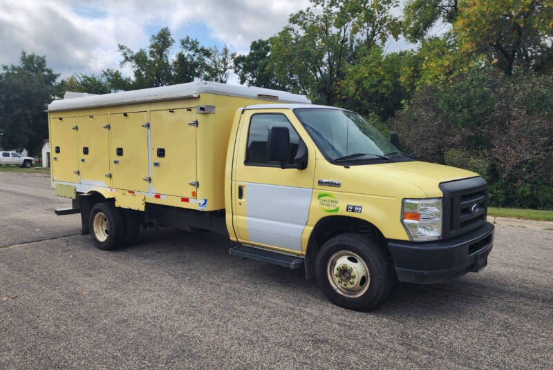 2018 Ford E-Series E-450 SD