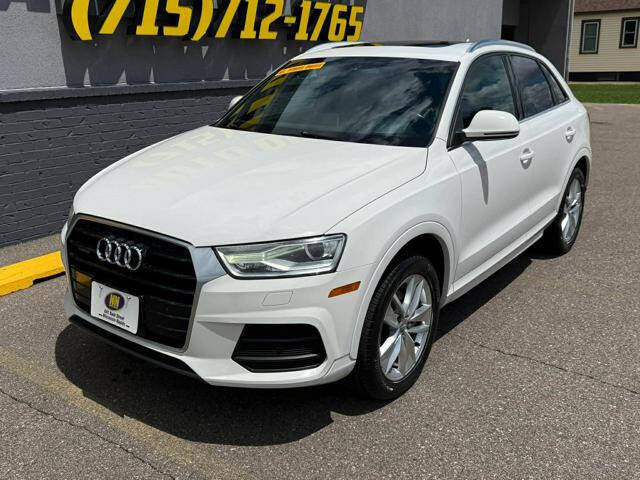 2017 Audi Q3 2.0T quattro Premium Plus