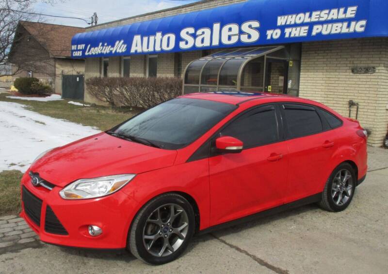 2014 Ford Focus for sale at Lookin-Nu Auto Sales in Waterford MI