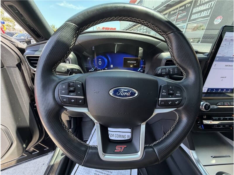 2020 Ford Explorer ST