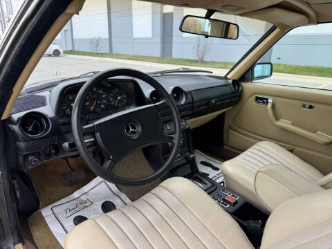 1978 Mercedes-Benz 300-Class