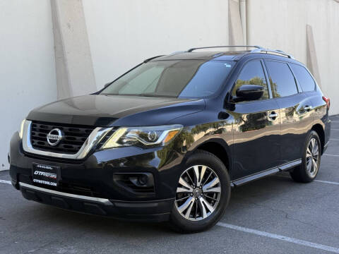 2017 Nissan Pathfinder