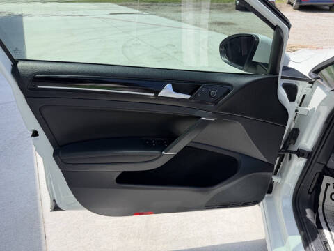 2015 Volkswagen Golf TSI S