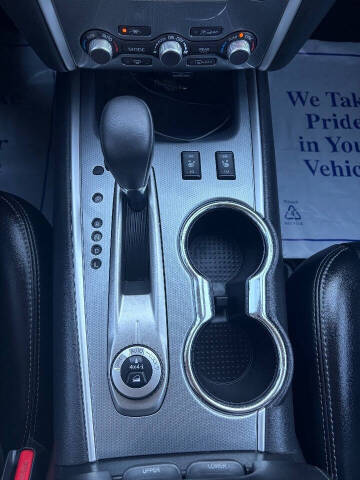 2019 Nissan Pathfinder SV