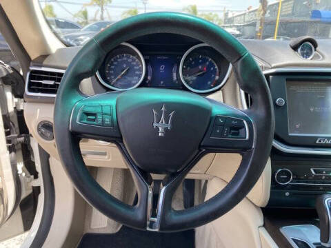 2016 Maserati Ghibli