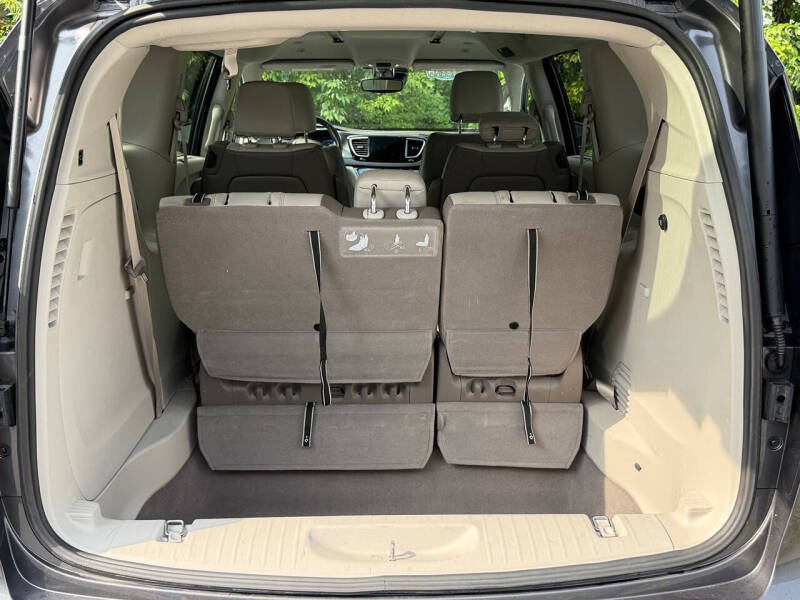 2019 Chrysler Pacifica Touring L