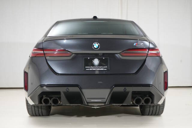 2025 BMW M5