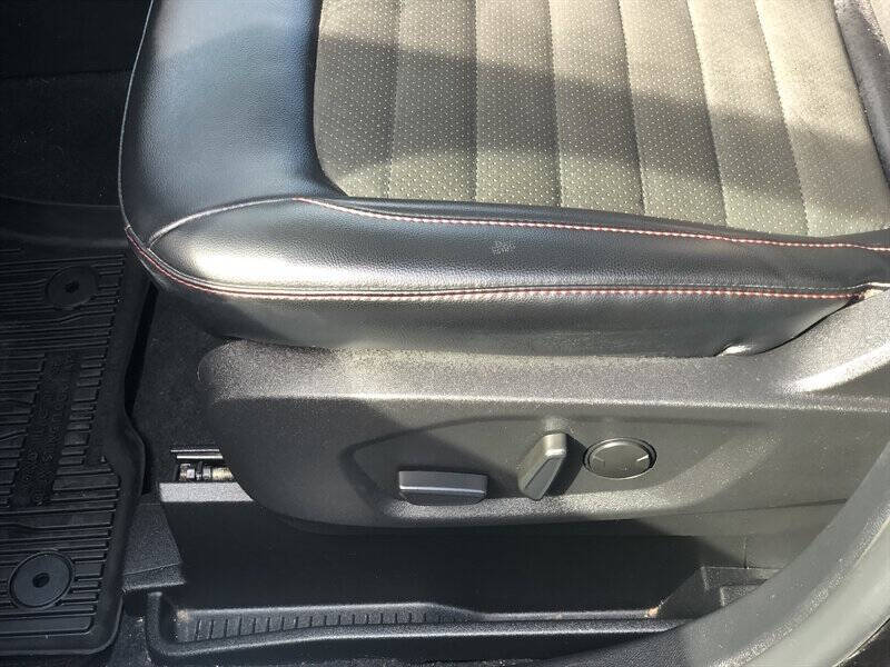 2022 Ford Edge ST-Line