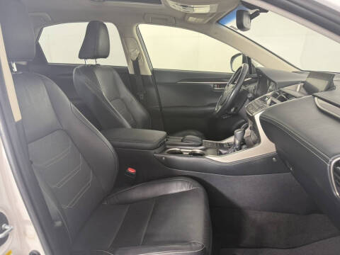 2017 Lexus NX 300h