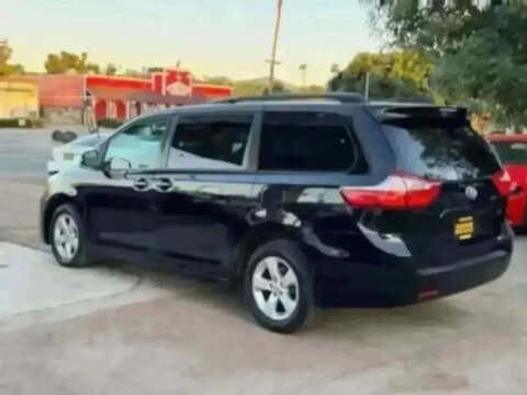 2017 Toyota Sienna
