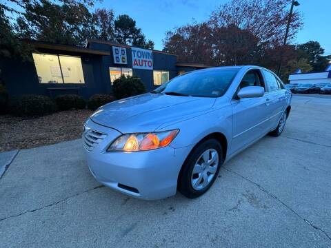 2007 Toyota Camry for sale at Town Auto in Chesapeake VA