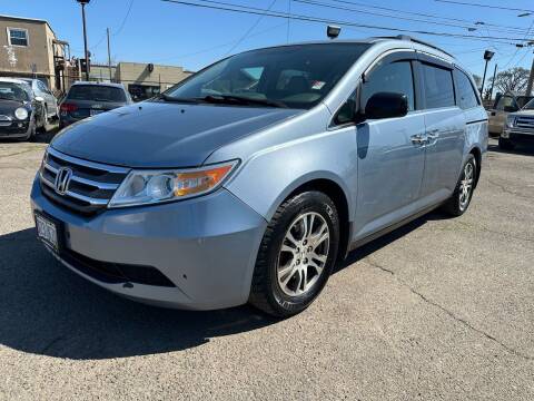 2011 Honda Odyssey for sale at Universal Auto Sales Inc in Salem OR