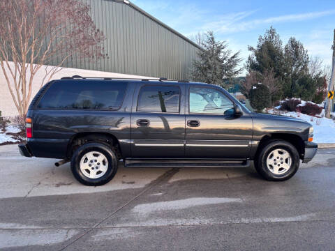 2004 Chevrolet Suburban 1500 LT