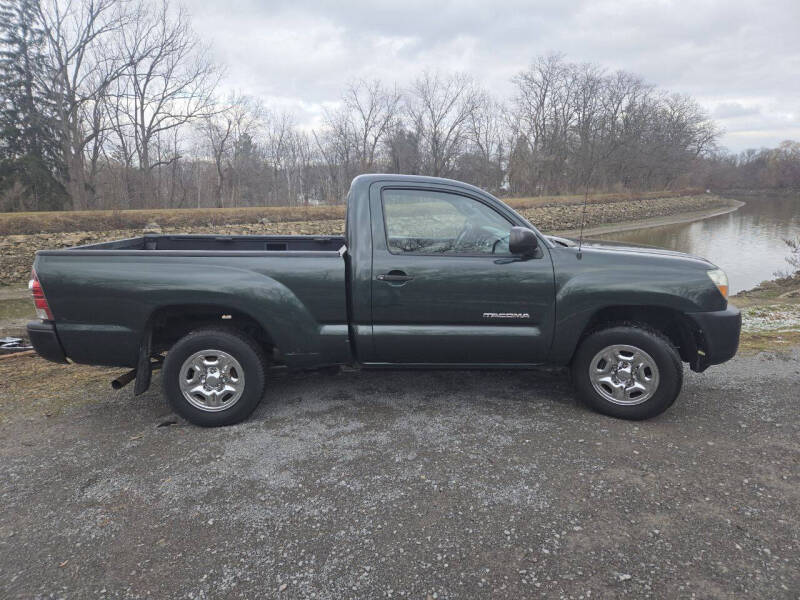 2009 Toyota Tacoma Base photo 2