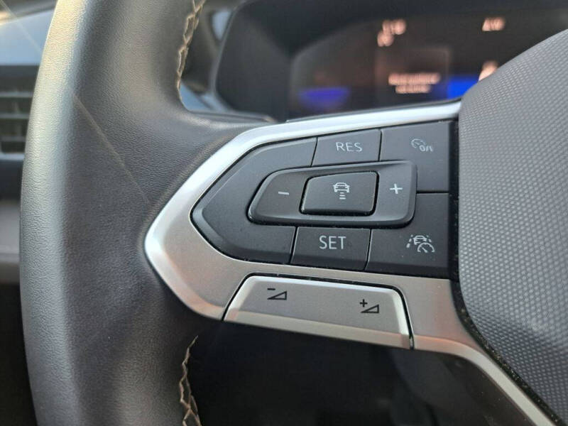 2024 Volkswagen Taos SE