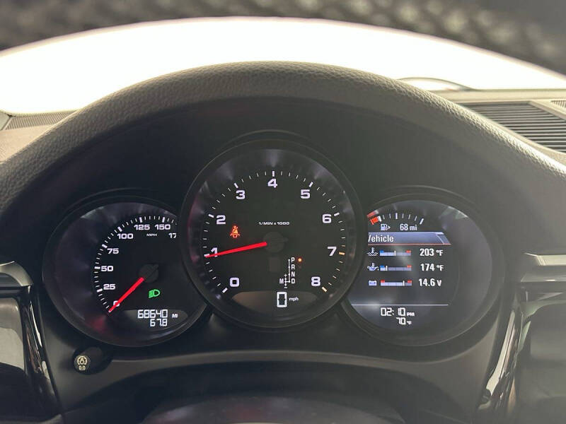 2019 Porsche Macan