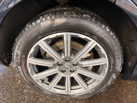 2017 Audi Q7 3.0T quattro Premium Plus