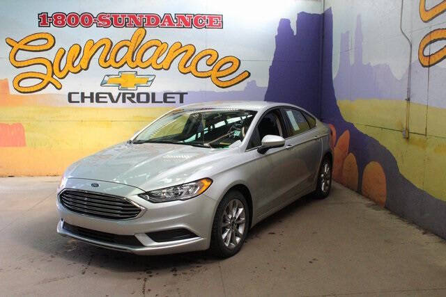 Used 2017 Ford Fusion SE with VIN 3FA6P0H73HR337920 for sale in Grand Ledge, MI