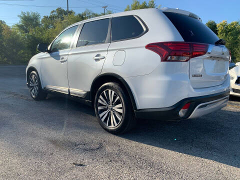 2019 Mitsubishi Outlander for sale at Carport Enterprise in Kansas City MO