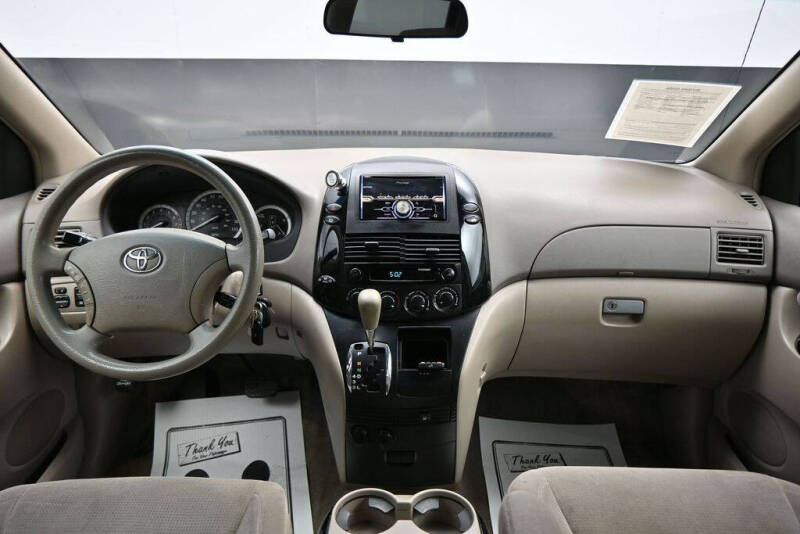 2005 Toyota Sienna