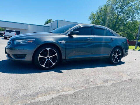 2015 Ford Taurus SEL