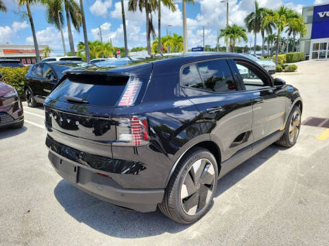 2026 Volvo EX30 Plus