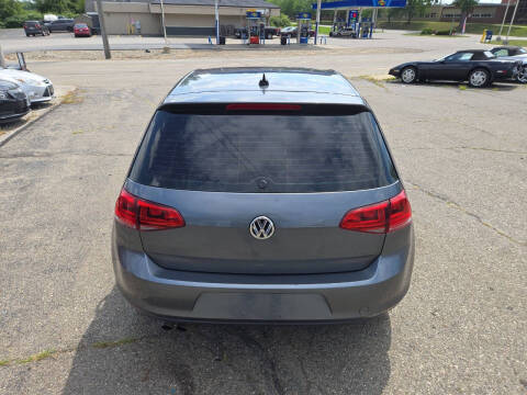 2015 Volkswagen Golf TDI S