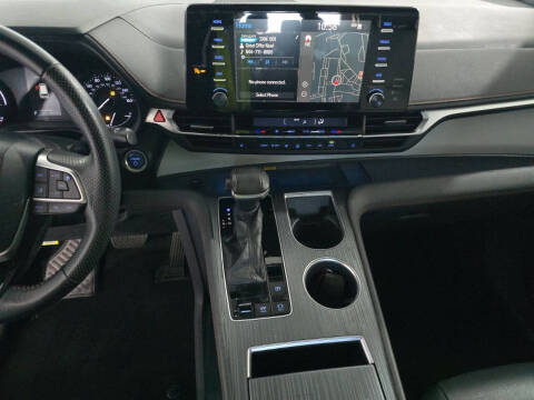 2021 Toyota Sienna XSE 7-Passenger