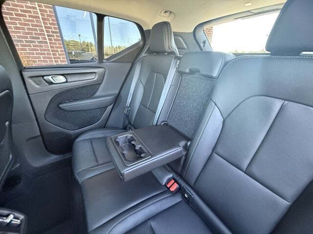 2020 Volvo XC40 T5 Momentum