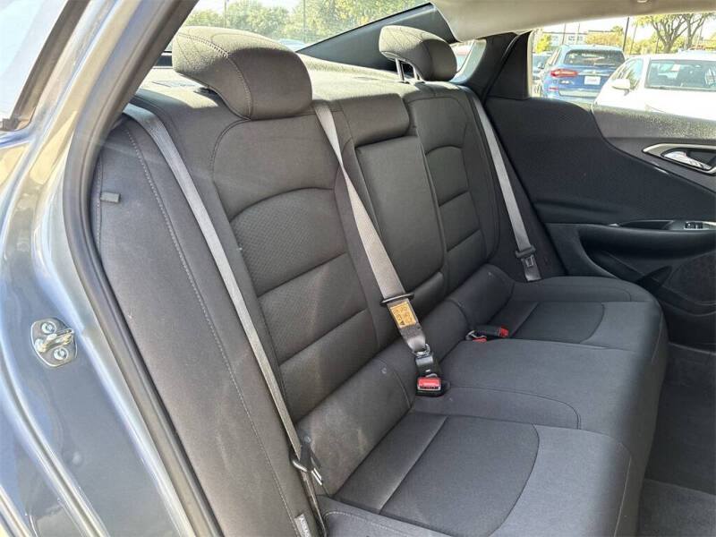 2025 Chevrolet Malibu LT