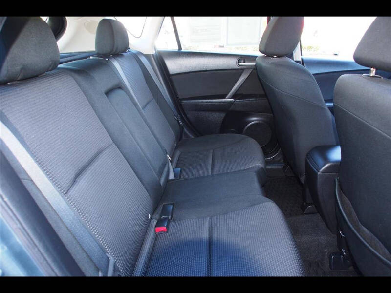 2012 Mazda MAZDA3 i Touring