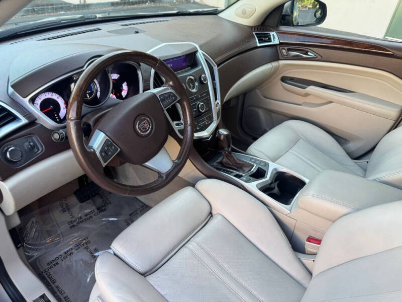 2012 Cadillac SRX Luxury Collection