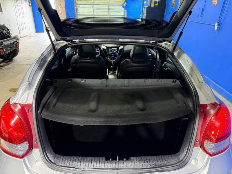 2017 Hyundai Veloster Value Edition