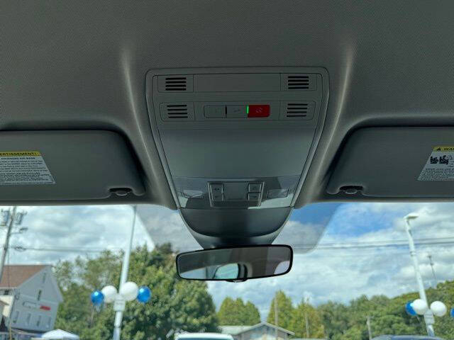 2025 Volkswagen Taos S 4Motion