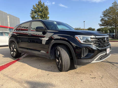 2025 Volkswagen Atlas Cross Sport SE 4Motion
