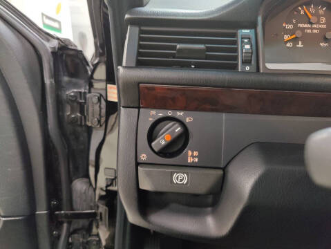 1995 Mercedes-Benz E-Class E 320