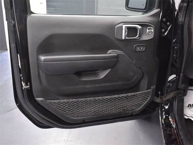 2023 Jeep Gladiator Sport