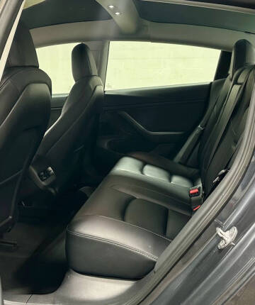 2021 Tesla Model 3 Long Range