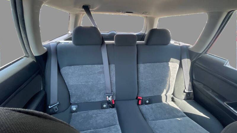 2005 Subaru Outback 2.5i